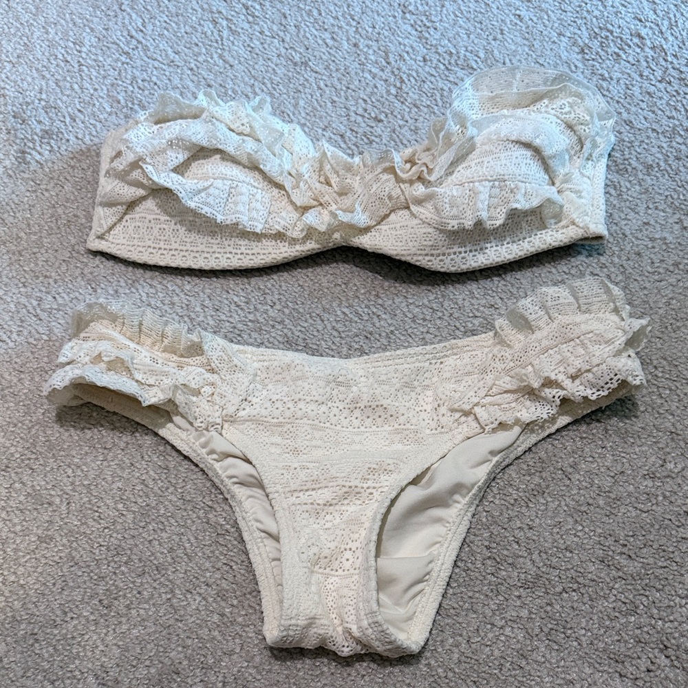 Juicy Couture Cream Lace Bandeau Set